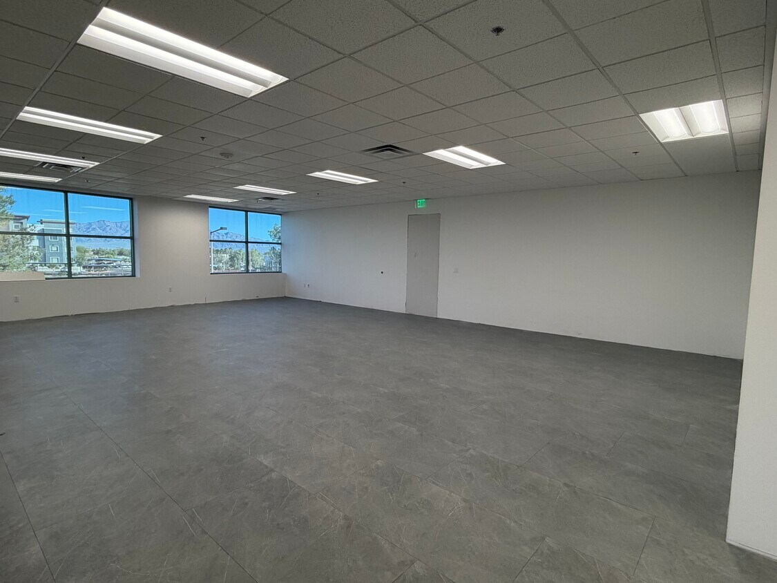 Class A Summerlin Medical/Executive Office photo 4
